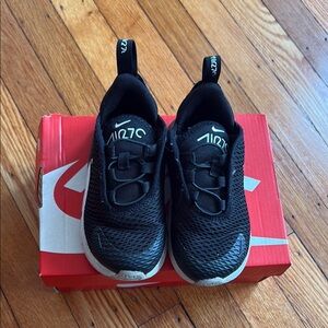 Nike Black Air Max Sneakers